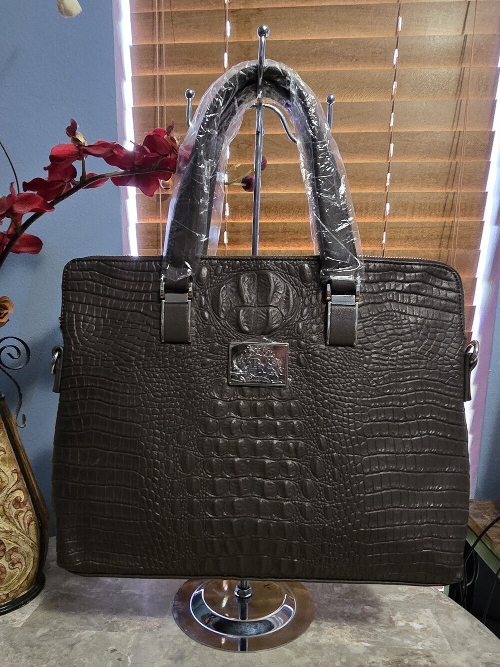 Baroque Royal Brown Vegan Leather Croc-Embossed Laptop Briefcase Bag - Picture 2 of 14